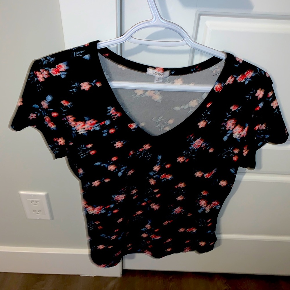 Cute top